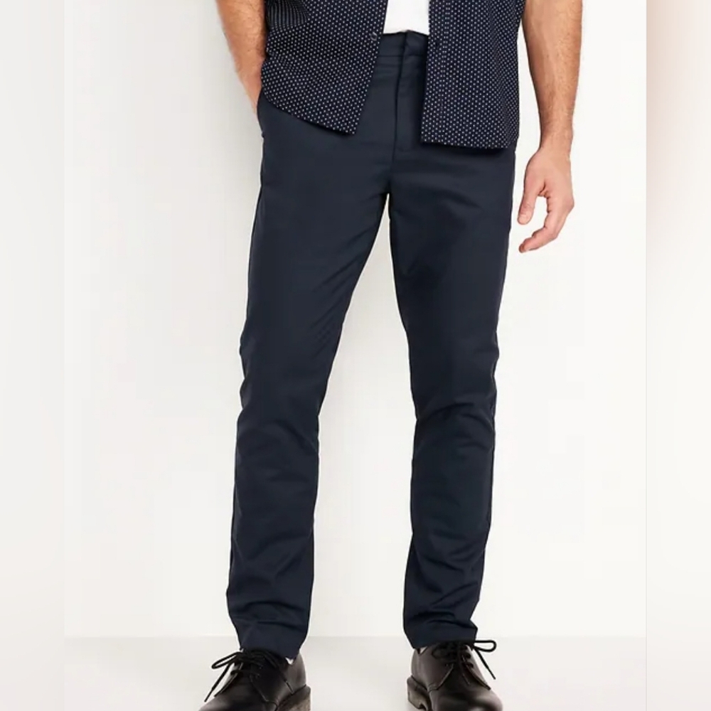 Old Navy Men's Dark Blue Ultimate Slim Chinos - Size 32x32